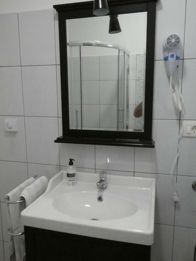 Ap3-Obala Appartement Punat Buitenkant foto